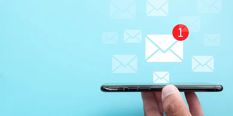 Email marketing notification on a phone